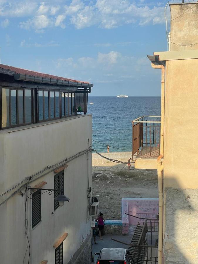 Fronte Mare Arenella Bed and Breakfast Palermo Exterior foto